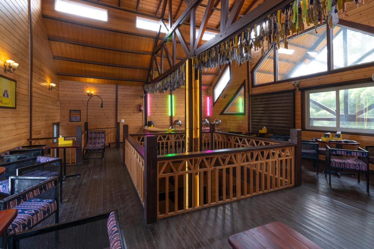 The Hosteller Kasar Devi Алмора Екстериор снимка