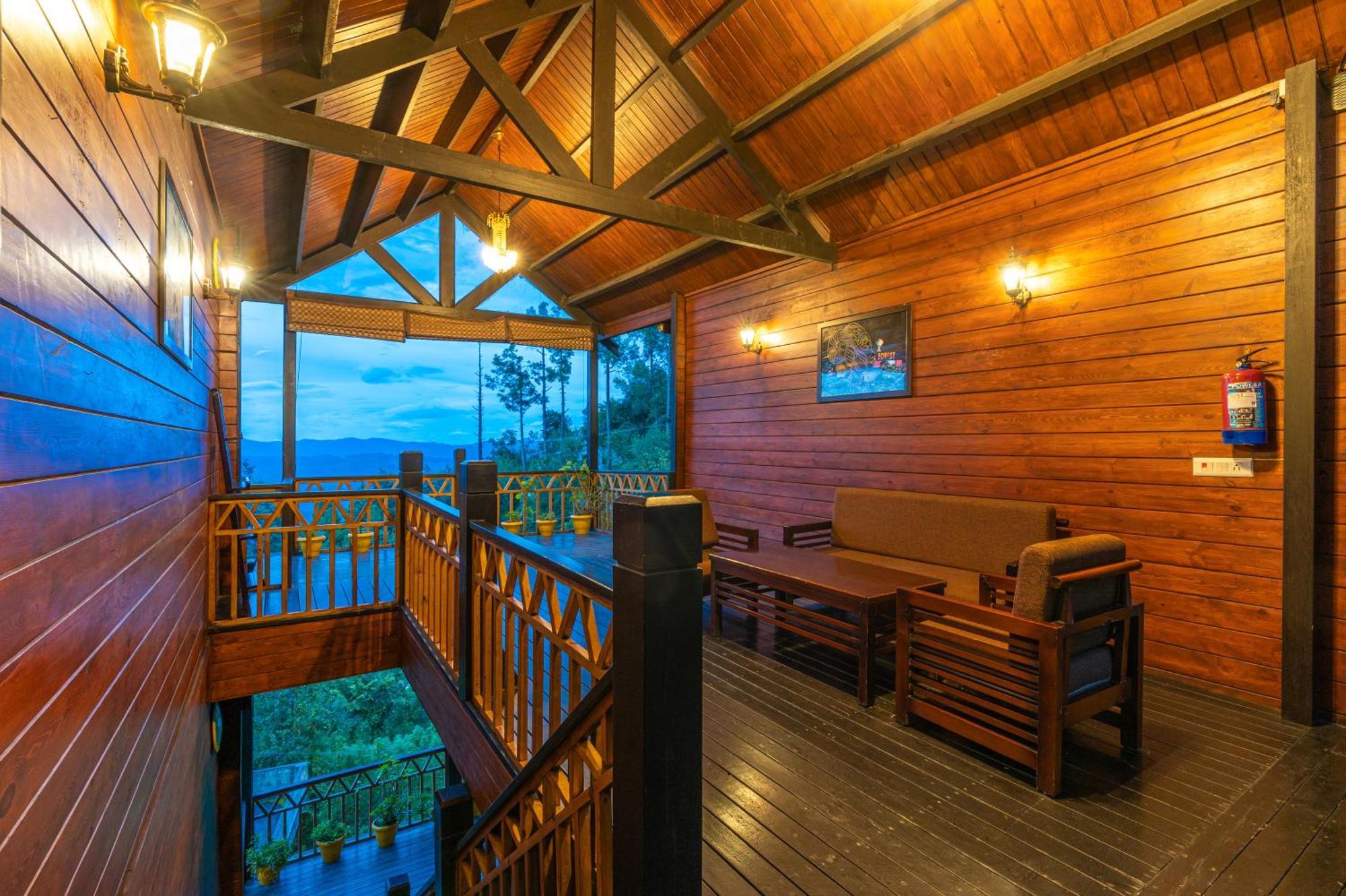 The Hosteller Kasar Devi Алмора Екстериор снимка
